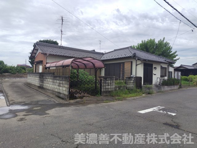 ６６４５３　羽島郡岐南町徳田２丁目中古戸建の外観