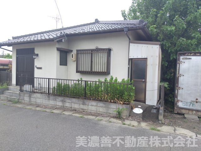 ６６４５３　羽島郡岐南町徳田２丁目中古戸建の外観