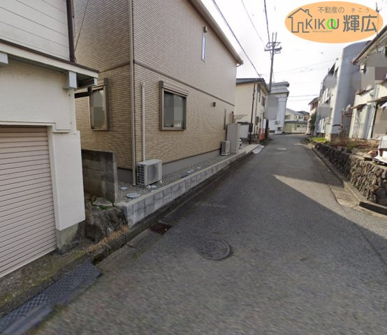 加古川市西神吉町岸　土地の前面道路含む現地写真