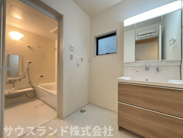 八王子市並木町～全９棟～の独立洗面台