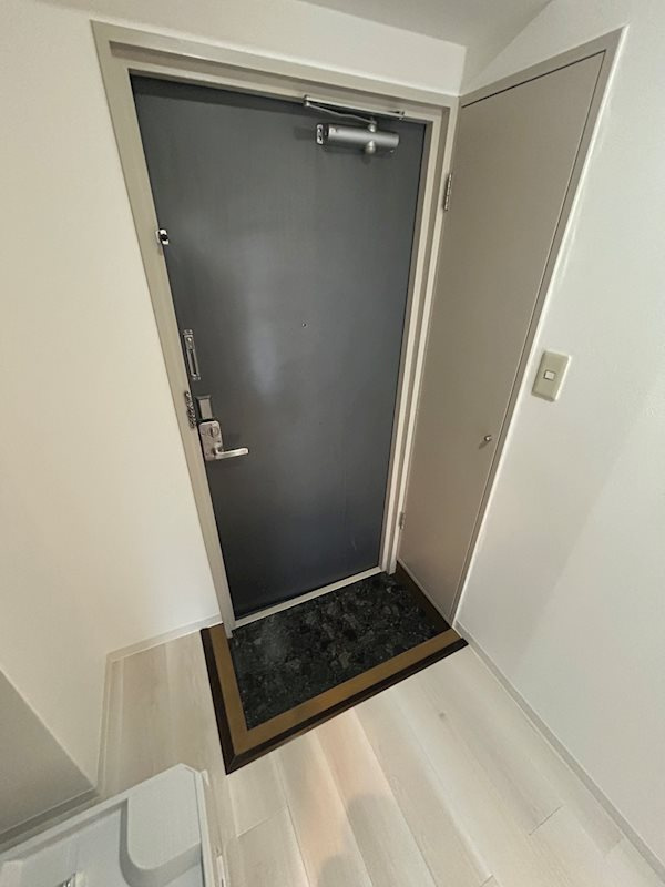 第22長栄エバグリーン桂川の玄関