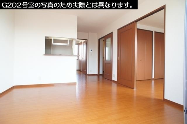 メビュース東城南Ｇの居間・リビング