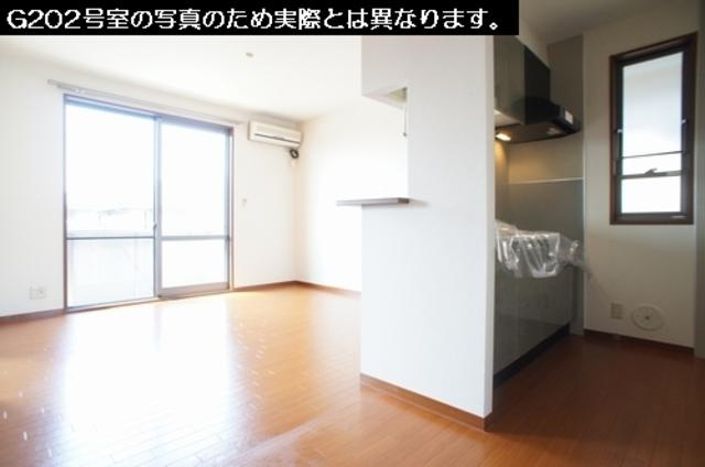 メビュース東城南Ｇの居間・リビング