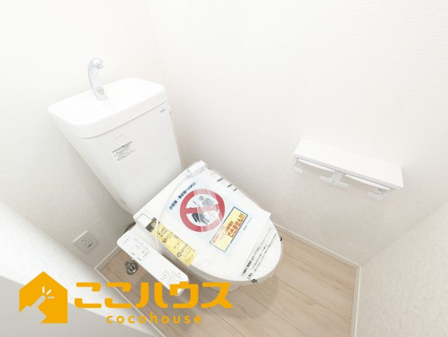うるま市兼箇段第３　クレイドルガーデン　新築戸建て　全３棟　１号棟のトイレ|【施工例】※同施工の別物件写真