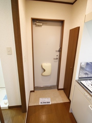 アンプルールフェール　本川越の玄関|別部屋参考写真となります