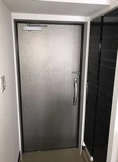 【玄関】