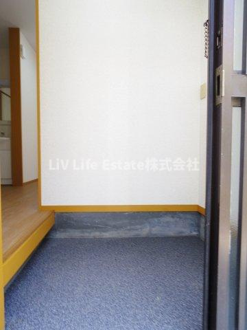 杉山テラスハウス　北棟の玄関|※別号室写真