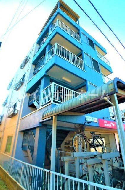ドミール新座の外観