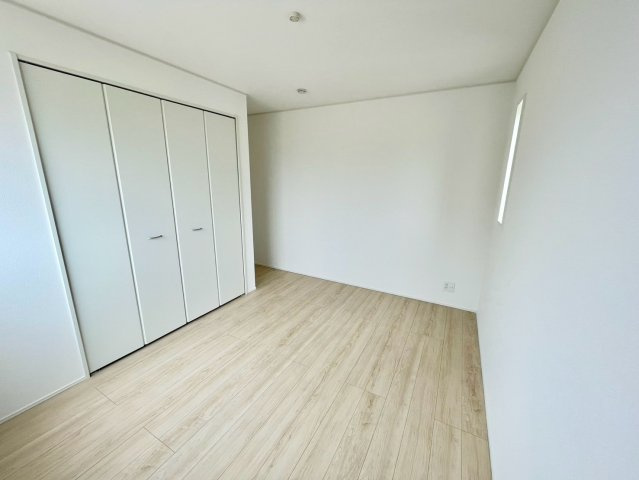 クレイドルガーデン姫路市広畑区西蒲田第１９の洋室