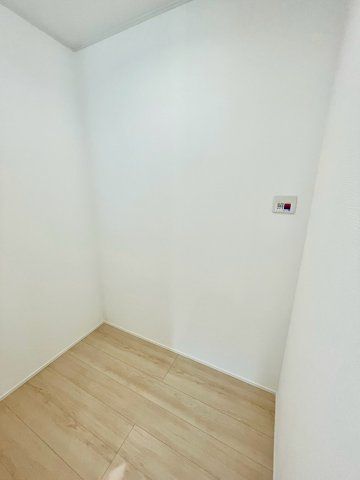 クレイドルガーデン姫路市広畑区西蒲田第１９の設備|キッチン横のパントリースペース付きです！