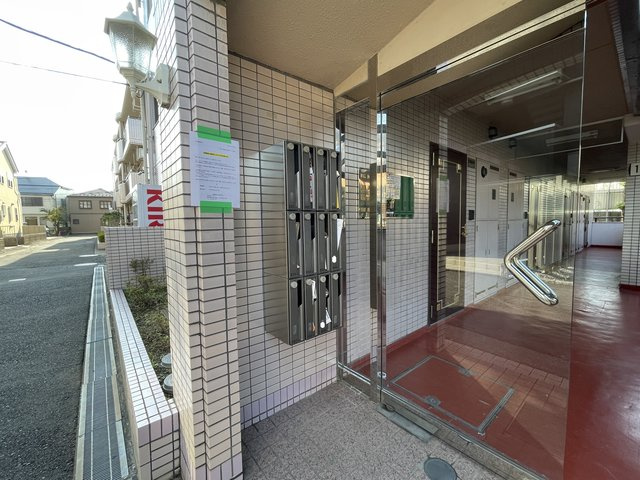 青山コーポＢのエントランス