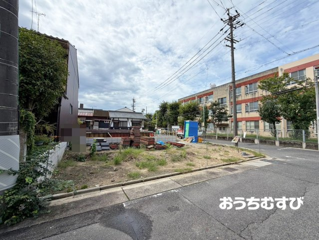 北区大杉3期(全3棟)の前面道路含む現地写真