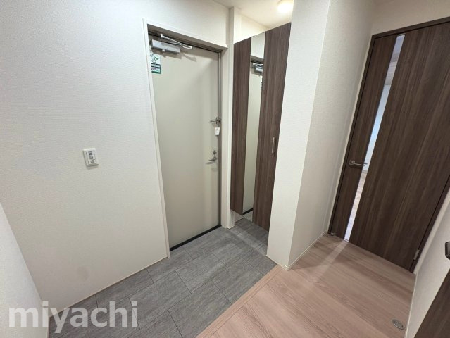 アズールスカイの玄関