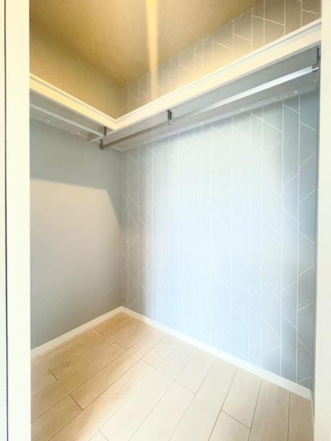 フルール古山Ｂの収納|ウォークインクローゼット