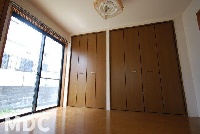 北島町高房戸建の収納