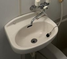 高嶋荘の洗面所