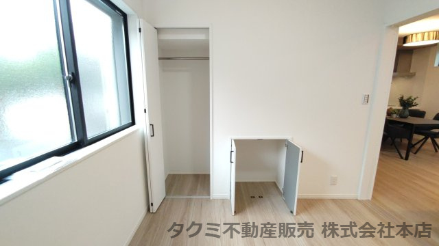 神戸市垂水区歌敷山　新築戸建ての洋室