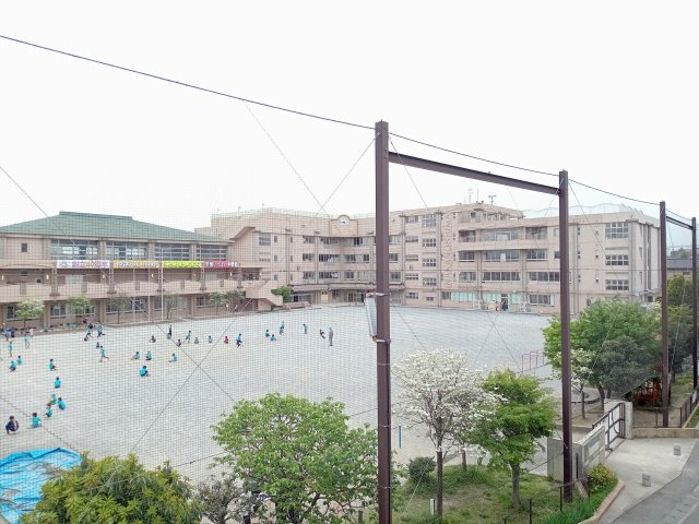 川崎市多摩区中野島３丁目の賃貸マンションの展望