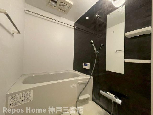 ZONNA神戸磯上通の浴室