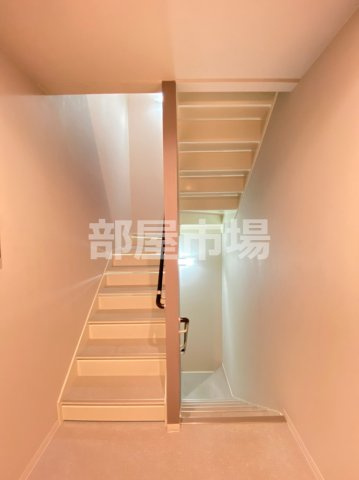 SUN蔵前のその他共用部分|階段