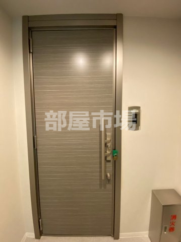SUN蔵前の玄関