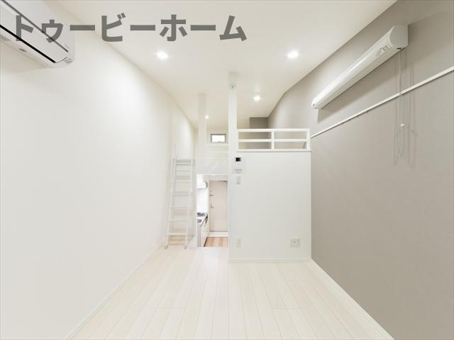 Ｃｉｅｌｏｖｅｒｄｅ　Ⅱの居間・リビング|こちらのリビングで趣味の時間をお楽しみください