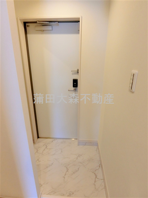 IXO M's HOUSE(イクシオエムズハウスの玄関