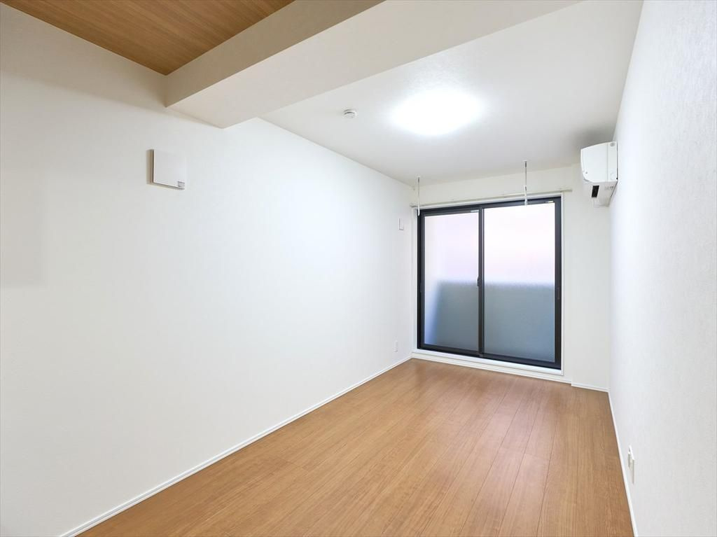 中央区新川２丁目一棟マンション