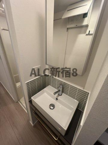 キャッスルマンション笹塚の独立洗面台