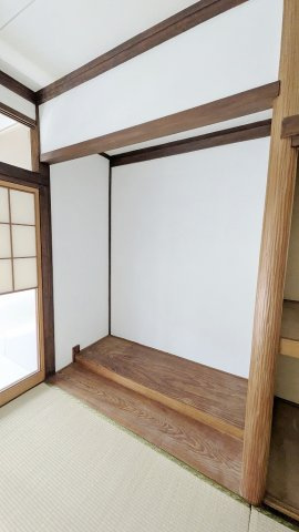 安東４丁目戸建公園下の内装