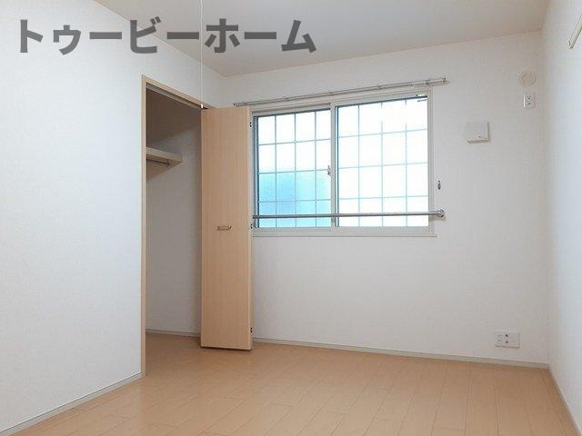 サンライズ　テールの内装|明るい室内です