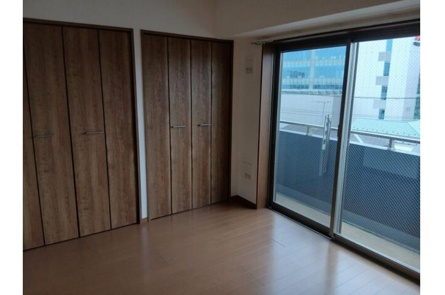 川崎市中原区苅宿の賃貸マンションの居間・リビング