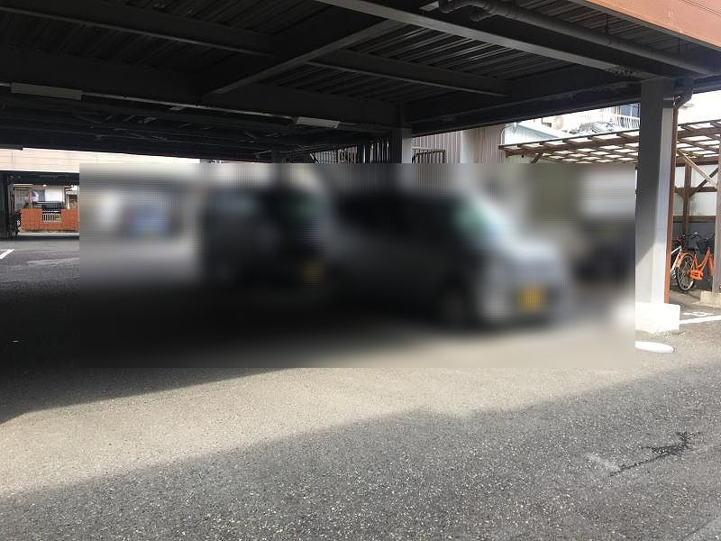 加志崎ハイツ　南棟の駐車場
