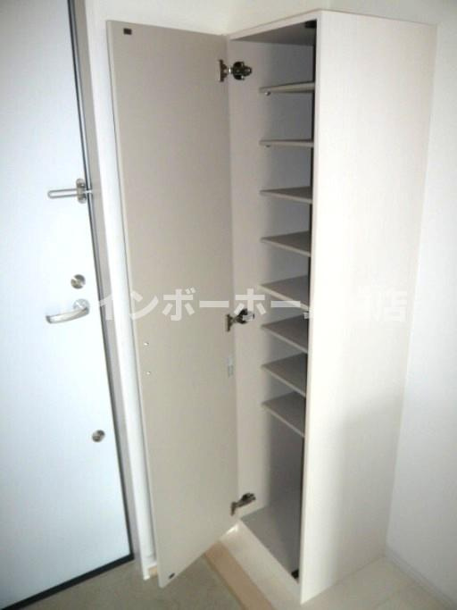 特典：仲介手数料が無料です!!の収納|収納豊富です