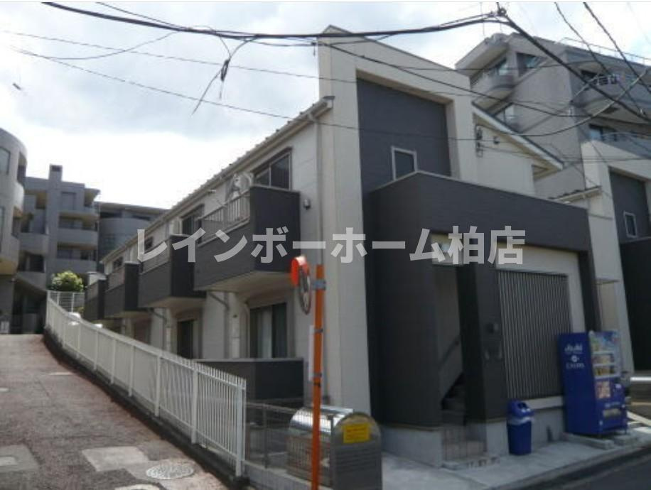 特典：仲介手数料が無料です!!の外観