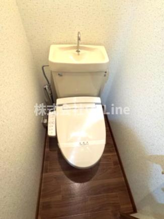 エス・ティマンション旭町のトイレ