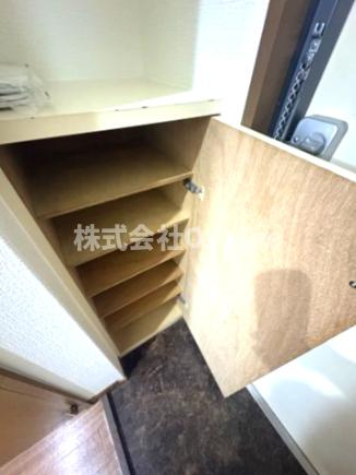 エス・ティマンション旭町の収納