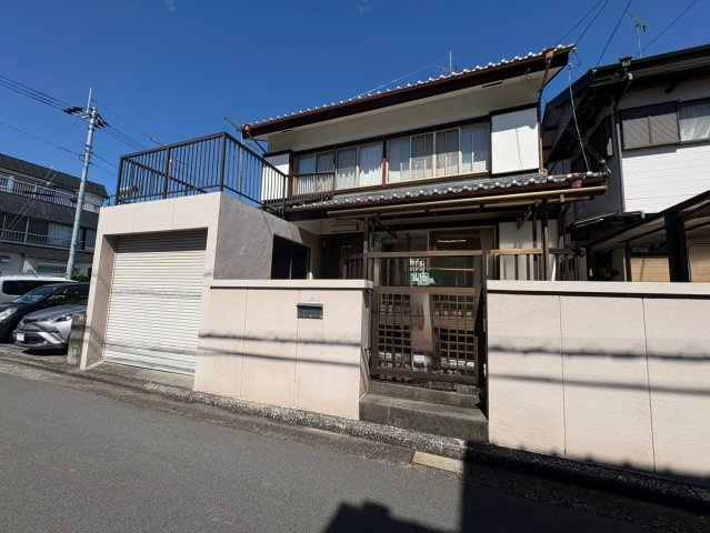 「木のぬくもりを感じる和の家」高知市新屋敷2丁目 2階建 ４DKの外観|ガレージ付きの一軒家♪
