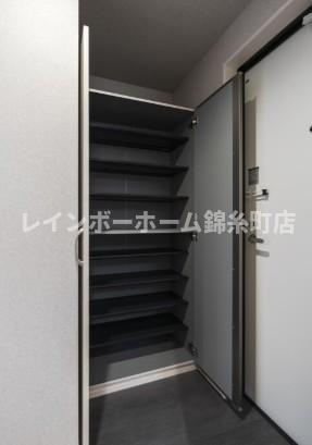 robot home 原木中山の玄関|※建築中のためイメージ写真となります。