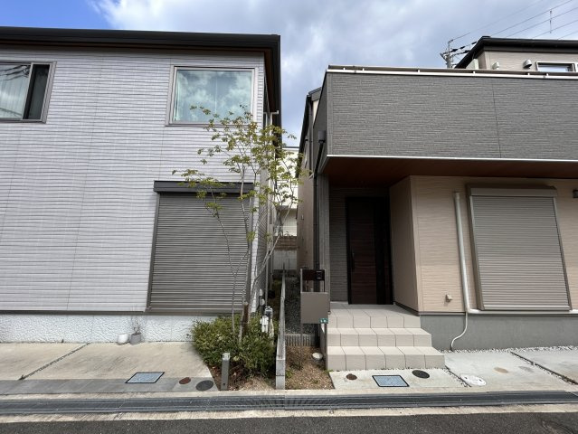 豊中市上野西３丁目 戸建ての外観