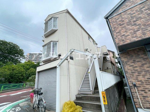 ドマーニ東が丘　角部屋　バストイレ別　1フロア2住戸のその他