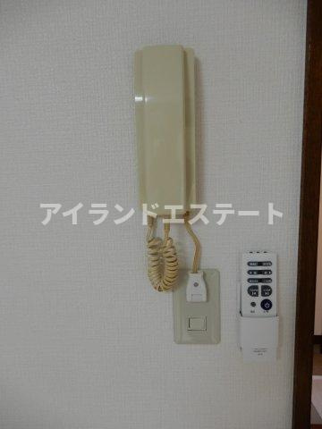 ドマーニ東が丘　角部屋　バストイレ別　1フロア2住戸のセキュリティ