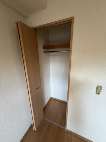 エスポワール御影の収納|大きなものも収納できそうです