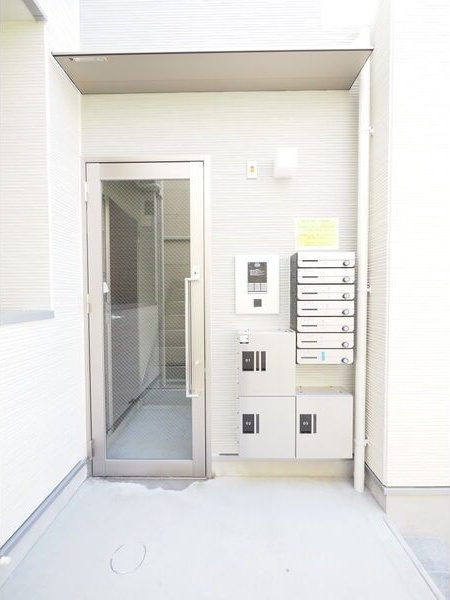ハーモニーテラス汐田町Ⅱのエントランス