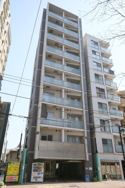 ドルチェ東京府中・弐番館の外観