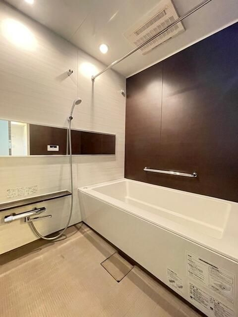 レジディア町屋の浴室