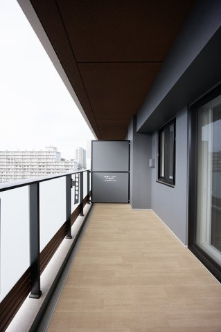 スカイグランデ津田沼のバルコニー|※写真は同タイプ住戸です。