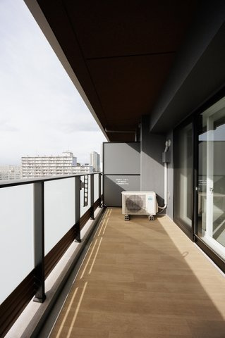 スカイグランデ津田沼のバルコニー|※写真は同タイプ住戸です。