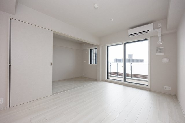 スカイグランデ津田沼の居間・リビング|※写真は同タイプ住戸です。