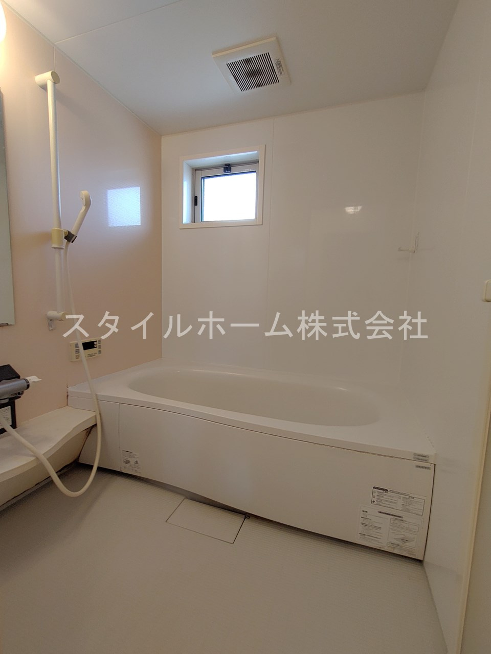 カーサ　デュエット　A棟の浴室|別部屋写真です。